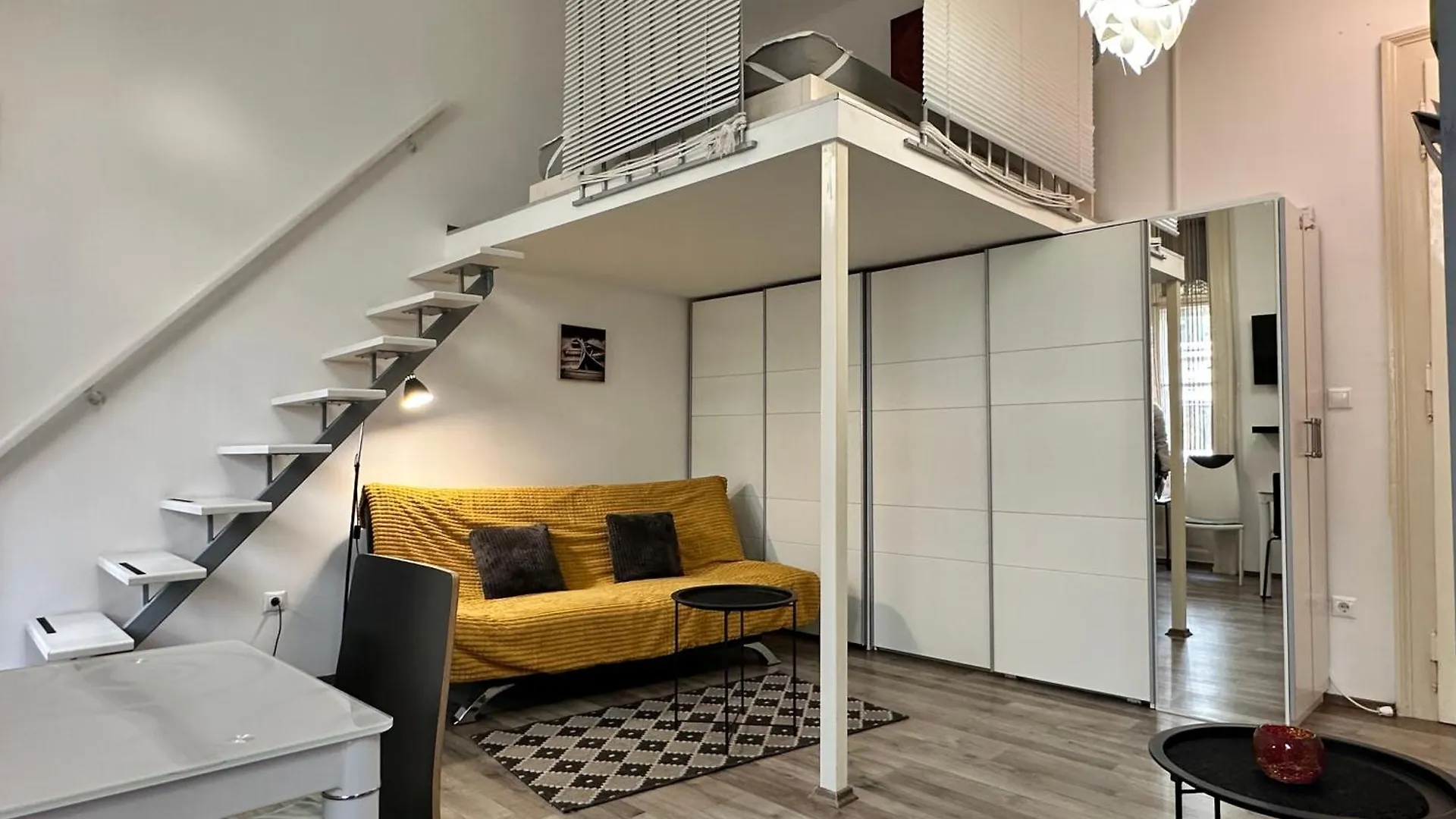 Doubledoor Apartment Budapest 0*,  Hungary